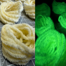 Flybox Phospho Chenille